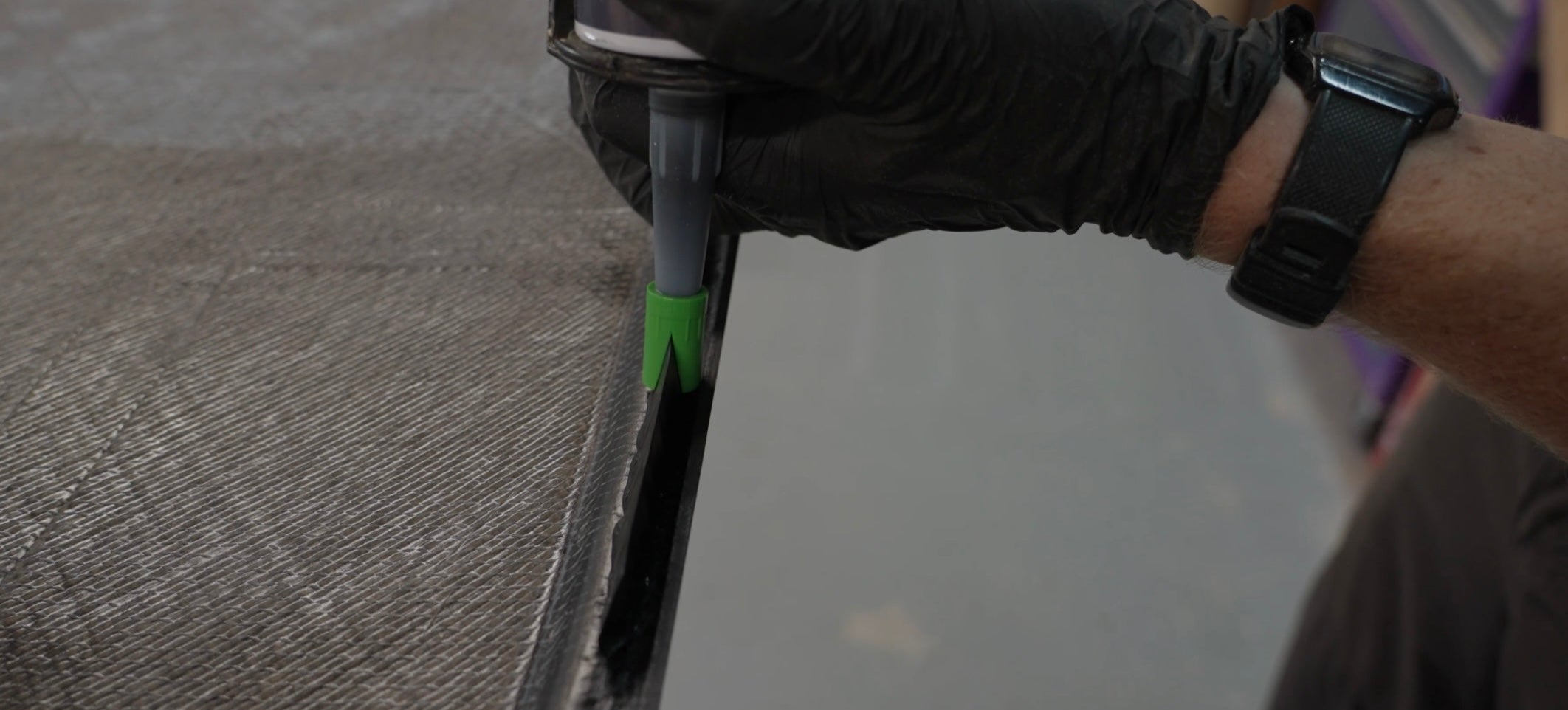 Applying sealer to pod flange 2